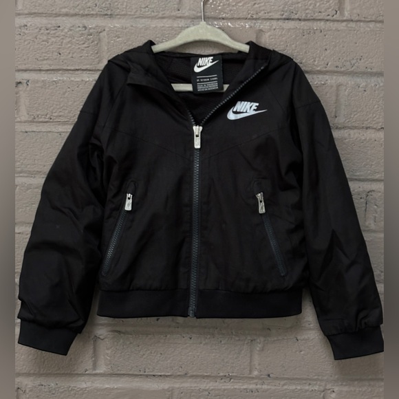 Nike Black hooded jacket 3T - Picture 3 of 11